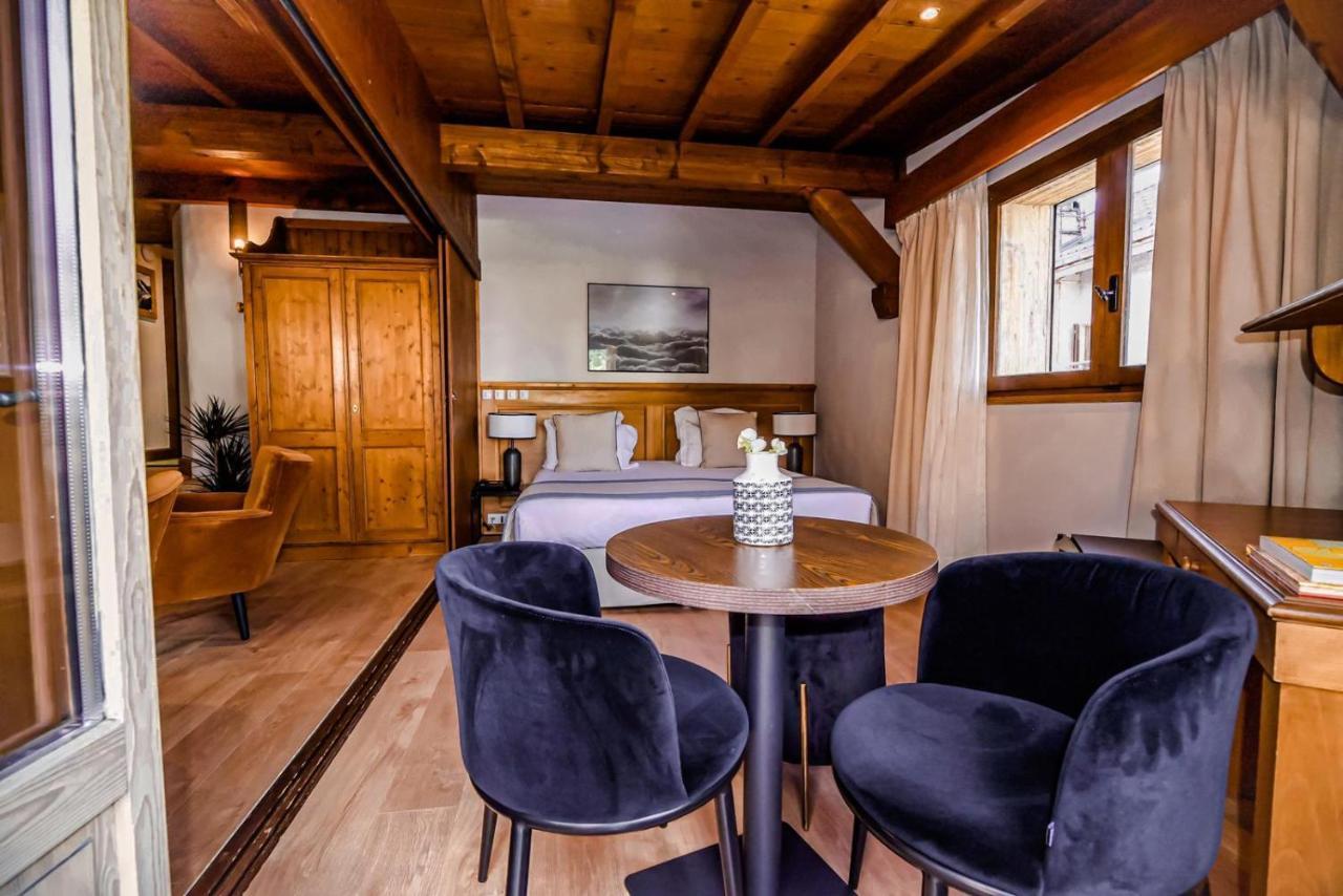 Au Vieux Moulin Hotel Megève Buitenkant foto